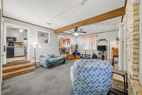 Photo 23 of 914 6th Street in Blanco, Texas