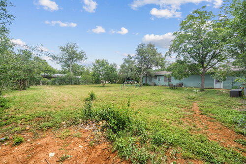 Photo 45 of 914 6th Street in Blanco, Texas