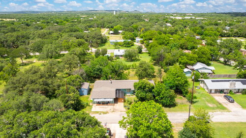 Photo 53 of 914 6th Street in Blanco, Texas