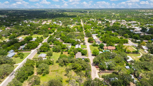 Photo 56 of 914 6th Street in Blanco, Texas