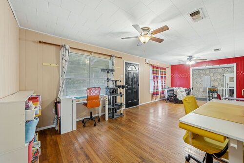 Photo 9 of 914 6th Street in Blanco, Texas